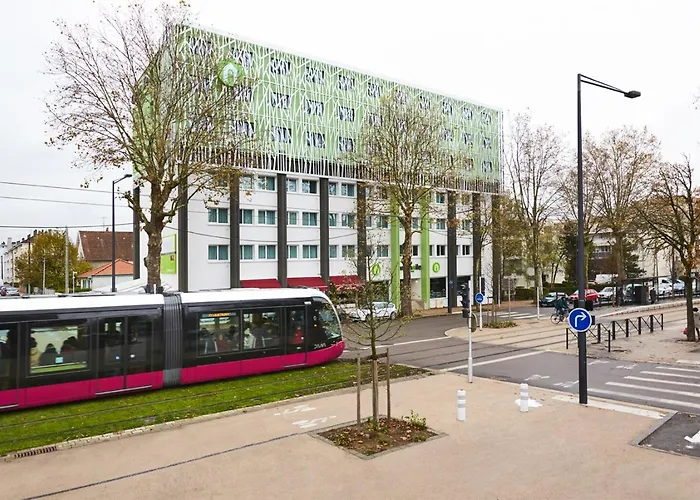 Campanile Dijon Congres Clemenceau