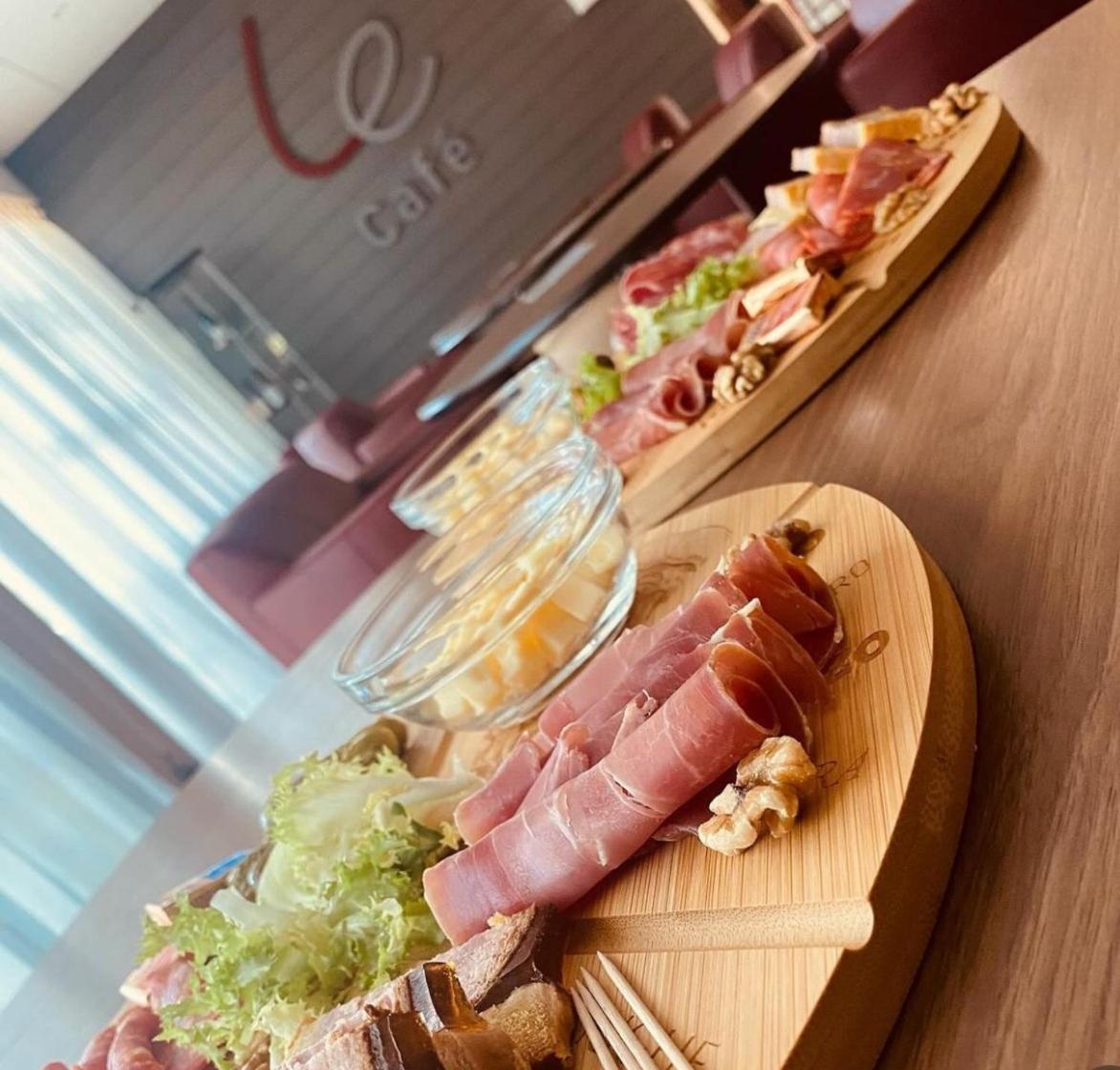 Campanile Congres Clemenceau Hotel 3*