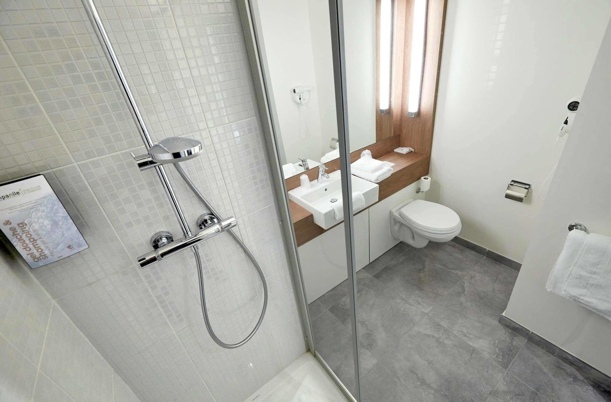 Hotel Campanile Congres Clemenceau 3*